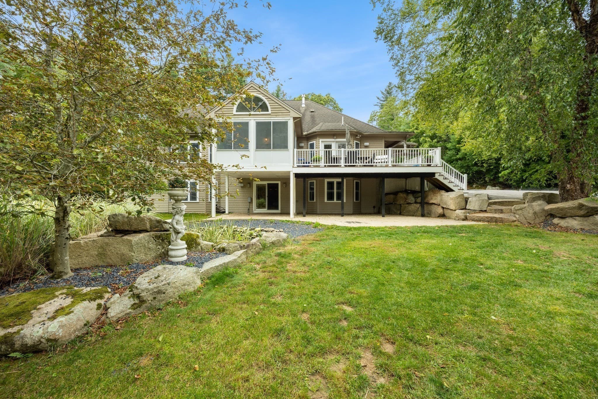Single Family Residence at 10 Anderson Way, Lakeville MA 02347, Lakeville, photo 5 of 42