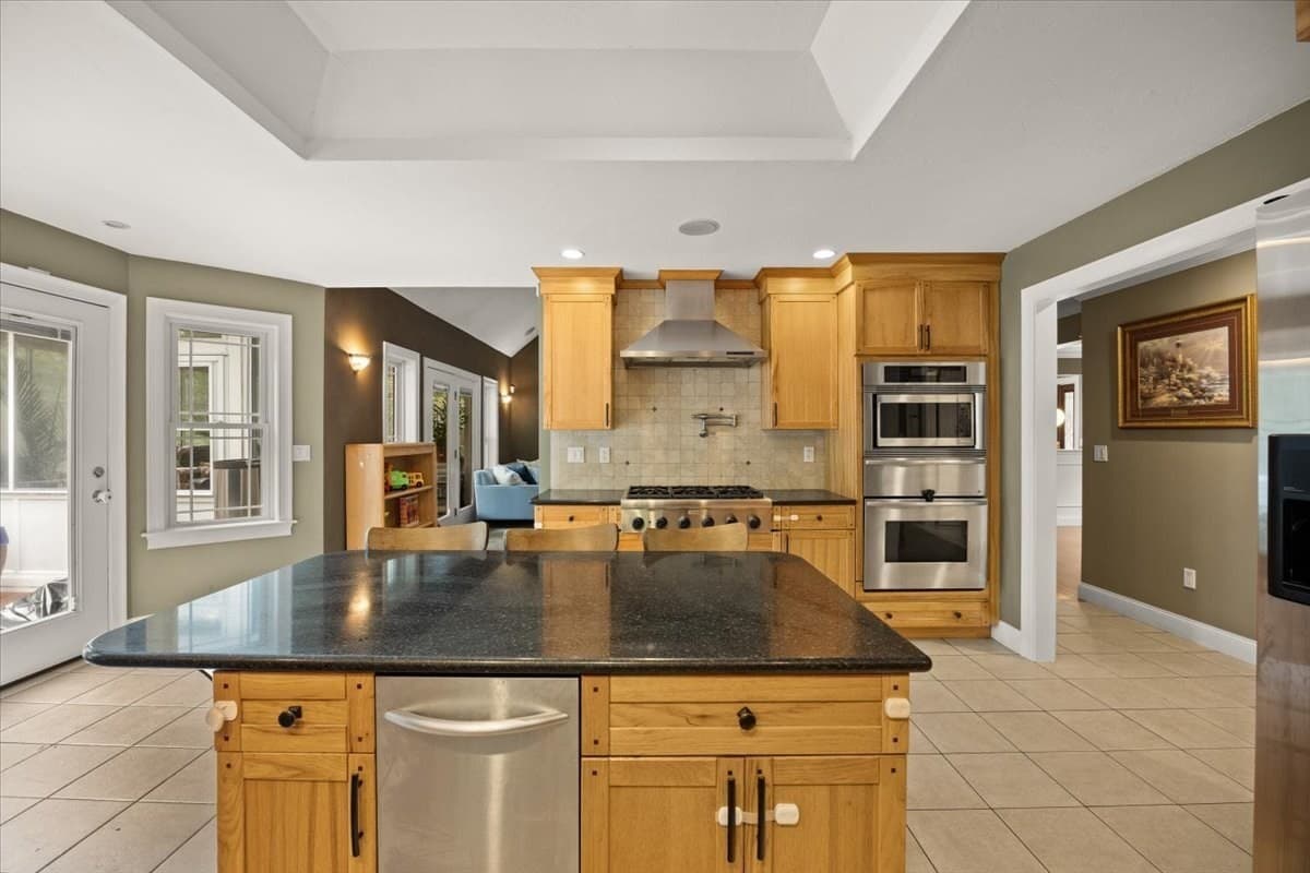 Single Family Residence at 10 Anderson Way, Lakeville MA 02347, Lakeville, photo 14 of 42