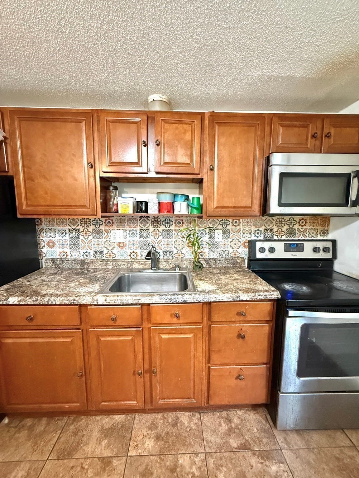 Single Family Residence at 67 Everard St, Worcester MA 01605, Worcester, photo 10 of 21