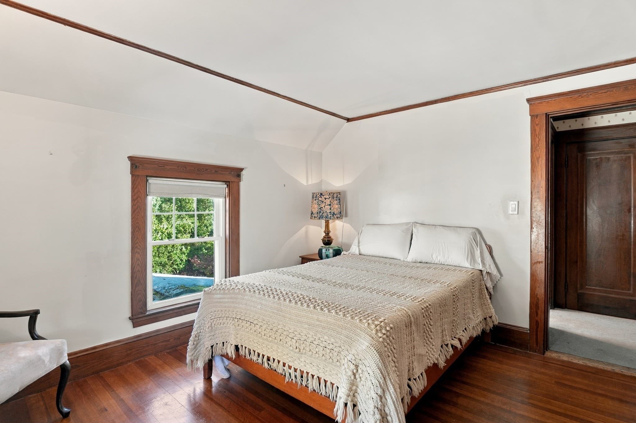 Single Family Residence at 4 Henry Avenue, Woburn MA 01801, Woburn, photo 16 of 38
