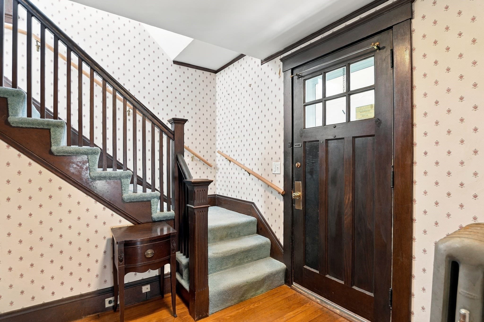 Single Family Residence at 4 Henry Avenue, Woburn MA 01801, Woburn, photo 4 of 38