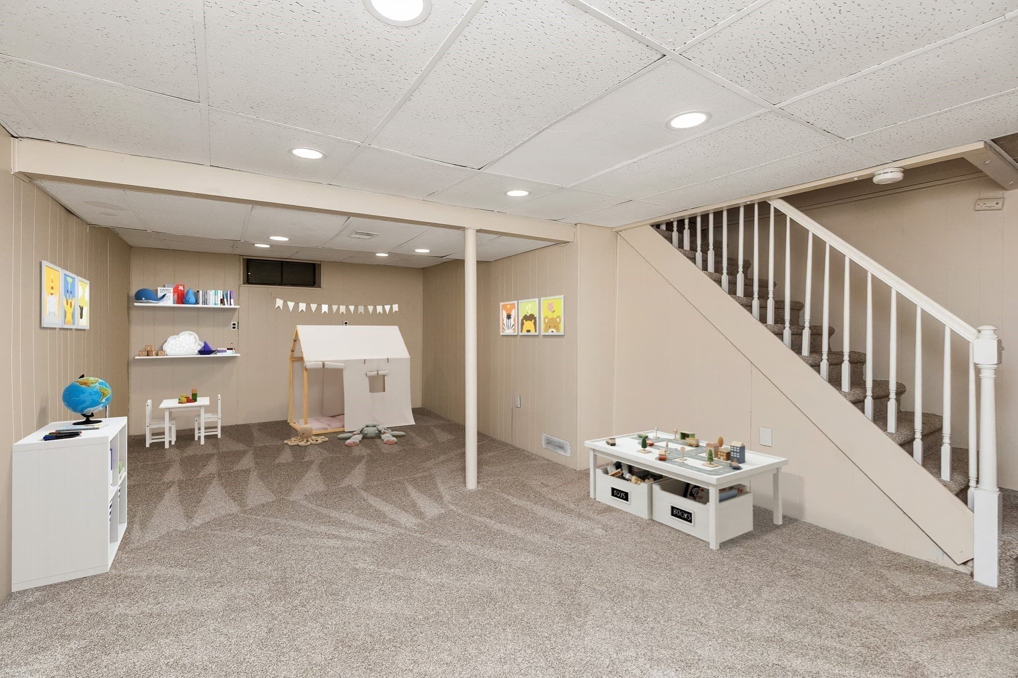 Single Family Residence at 105 Beach St, Foxboro MA 02035, Foxboro, photo 17 of 30