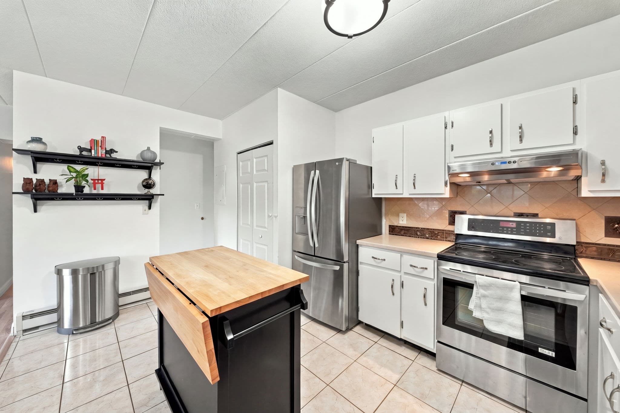Condominium at 235 Wintrop St # 1102, Medford MA 02155, Medford, photo 7 of 25