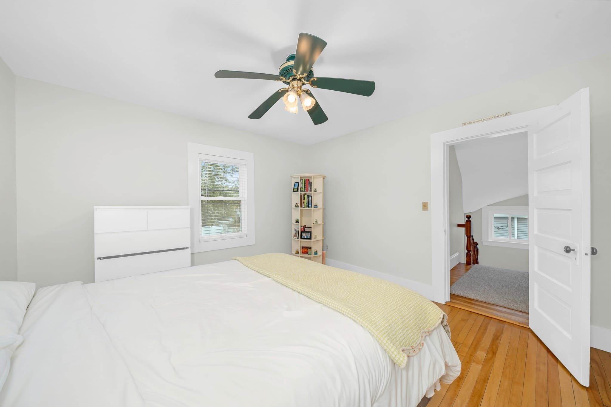 Single Family Residence at 21 Kernwood Ave, Beverly MA 01915, Beverly, photo 26 of 42