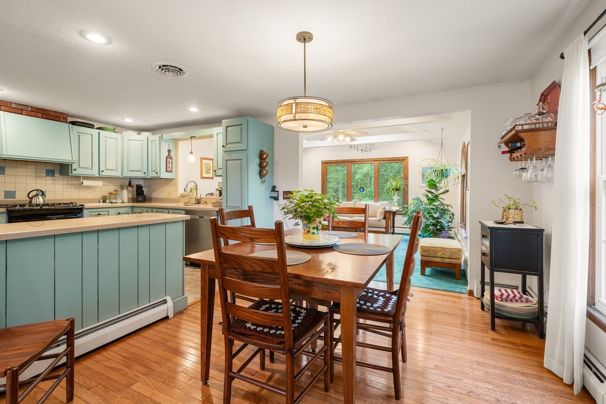 Single Family Residence at 29 Overbrook, East Longmeadow MA 01028, East Longmeadow, photo 12 of 42