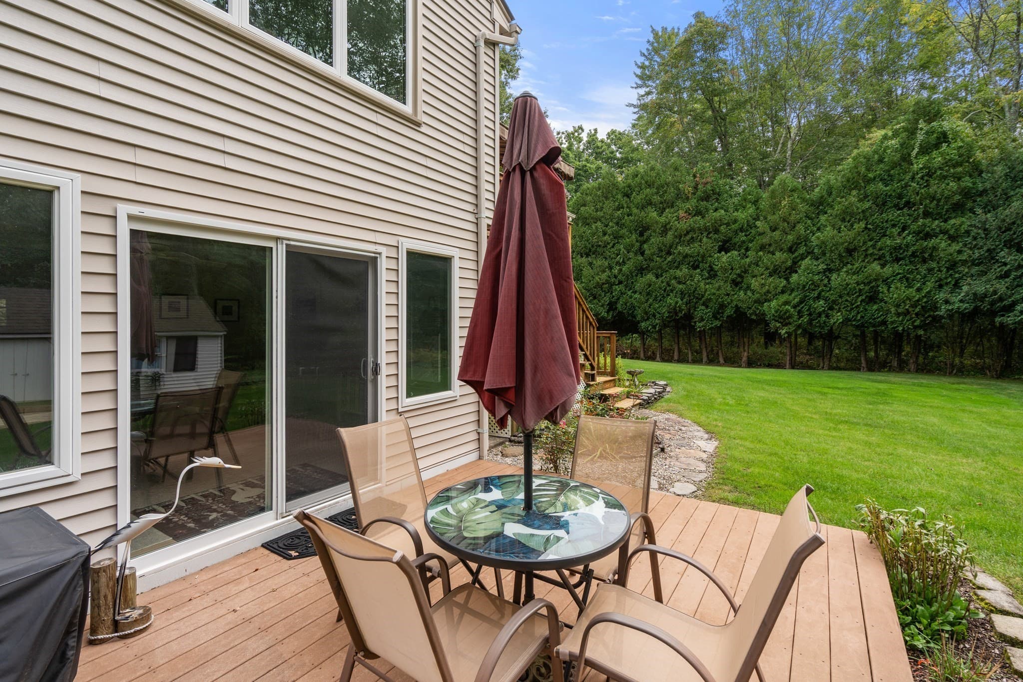 Single Family Residence at 29 Overbrook, East Longmeadow MA 01028, East Longmeadow, photo 11 of 42