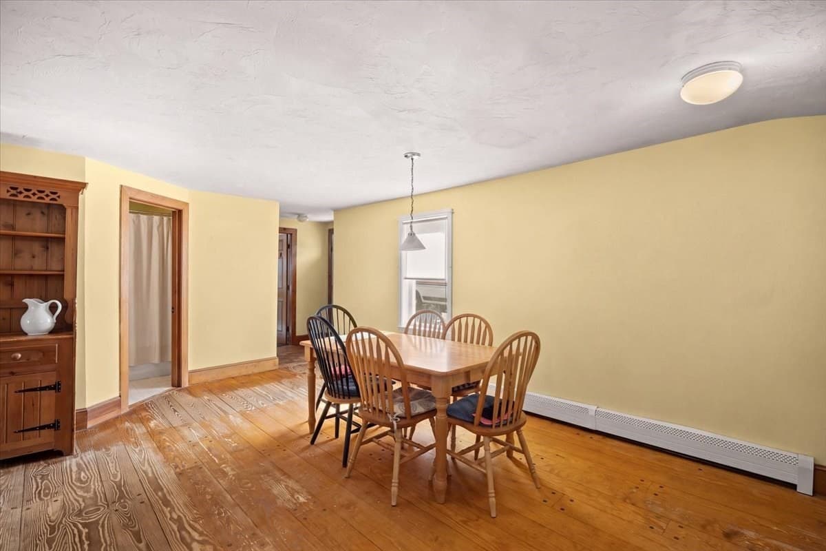 Single Family Residence at 28 Mayflower St, Plymouth MA 02360, Plymouth, photo 11 of 27