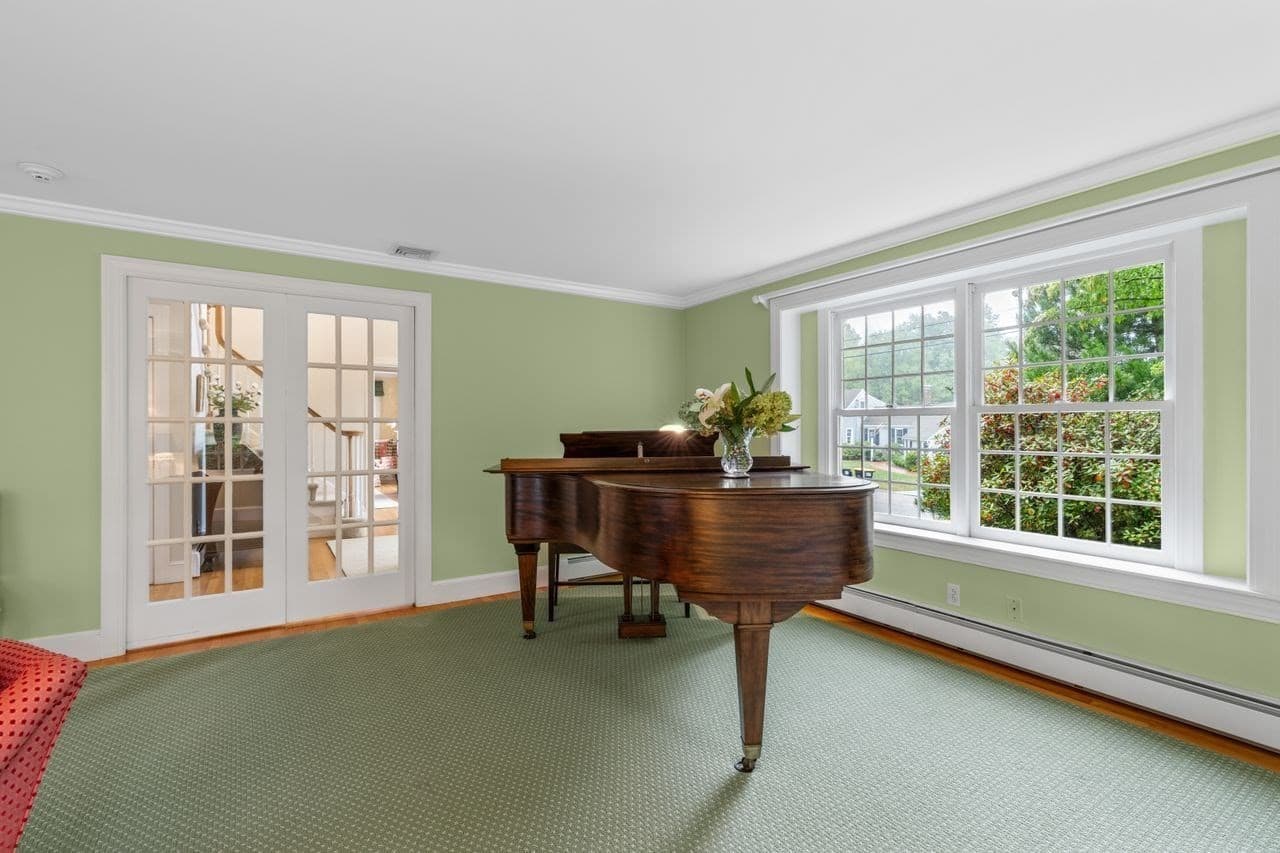 Single Family Residence at 3 King Philip Path, Hingham MA 02043, Hingham, photo 4 of 42