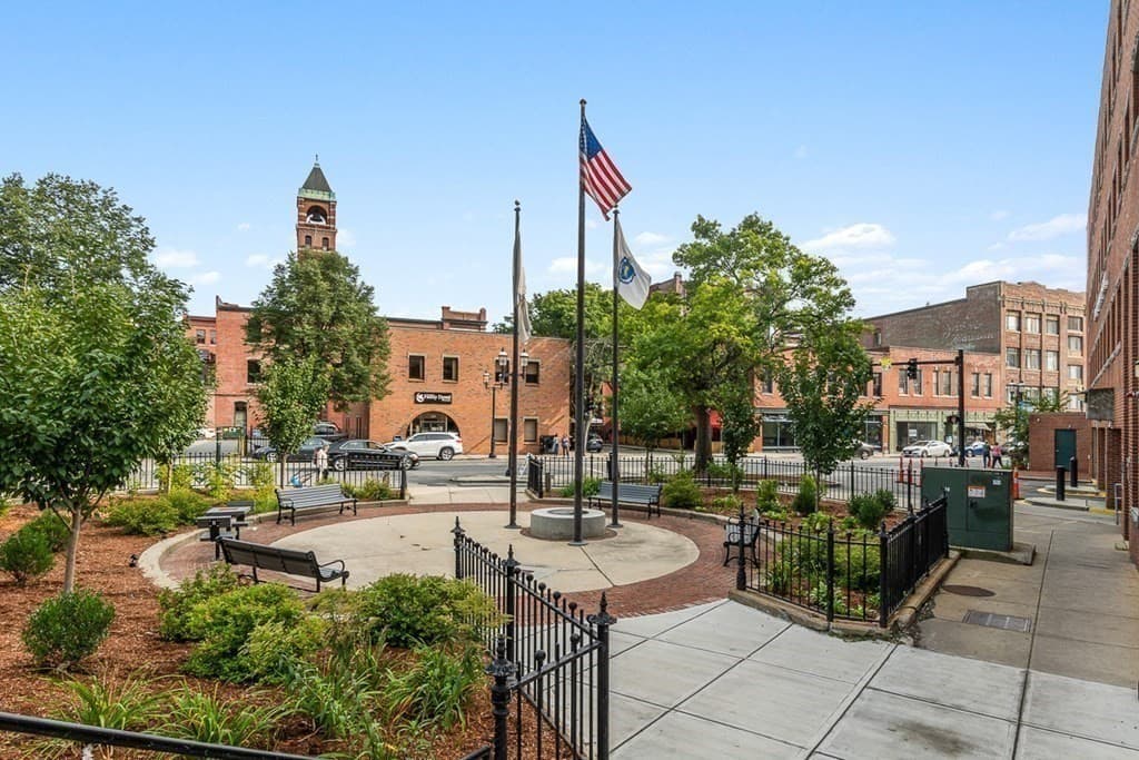 Condominium at 200 Market Street # 3211, Lowell MA 01852, Lowell, photo 24 of 26