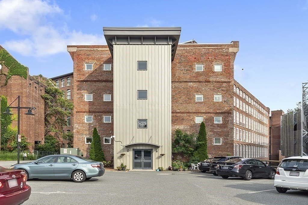 Condominium at 200 Market Street # 3211, Lowell MA 01852, Lowell, photo 19 of 26