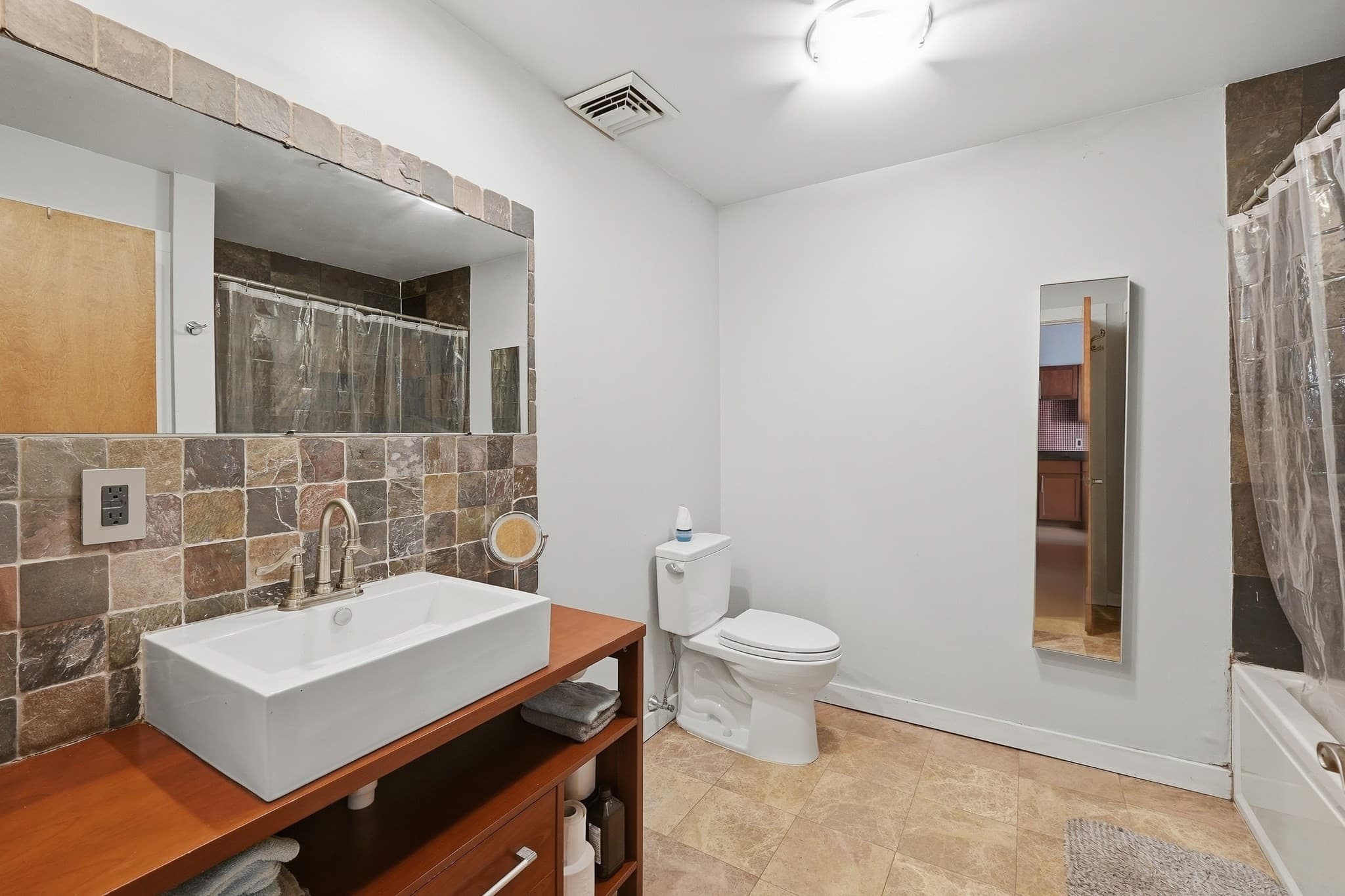 Condominium at 1511 Main Street # C203, Worcester MA 01603, Worcester, photo 23 of 35