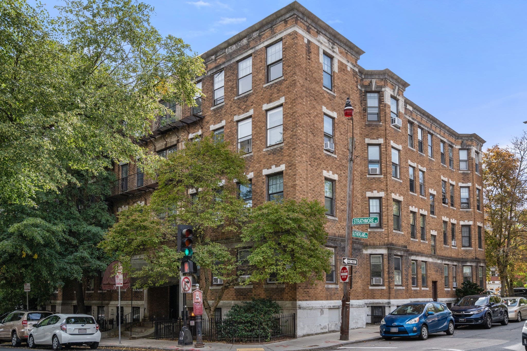 72 Strathmore # 7B, Boston MA 02135