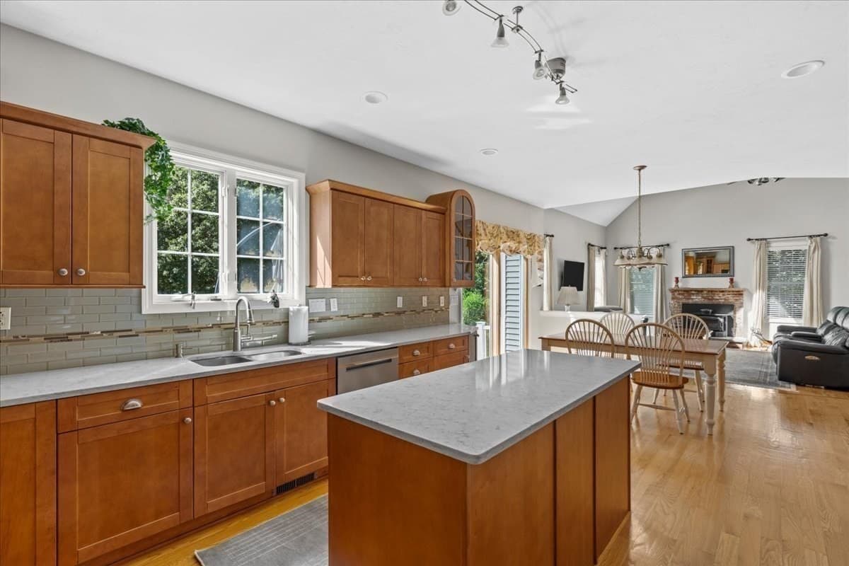 Single Family Residence at 100 Eagle Rock Rd, Stoughton MA 02072, Stoughton, photo 10 of 42