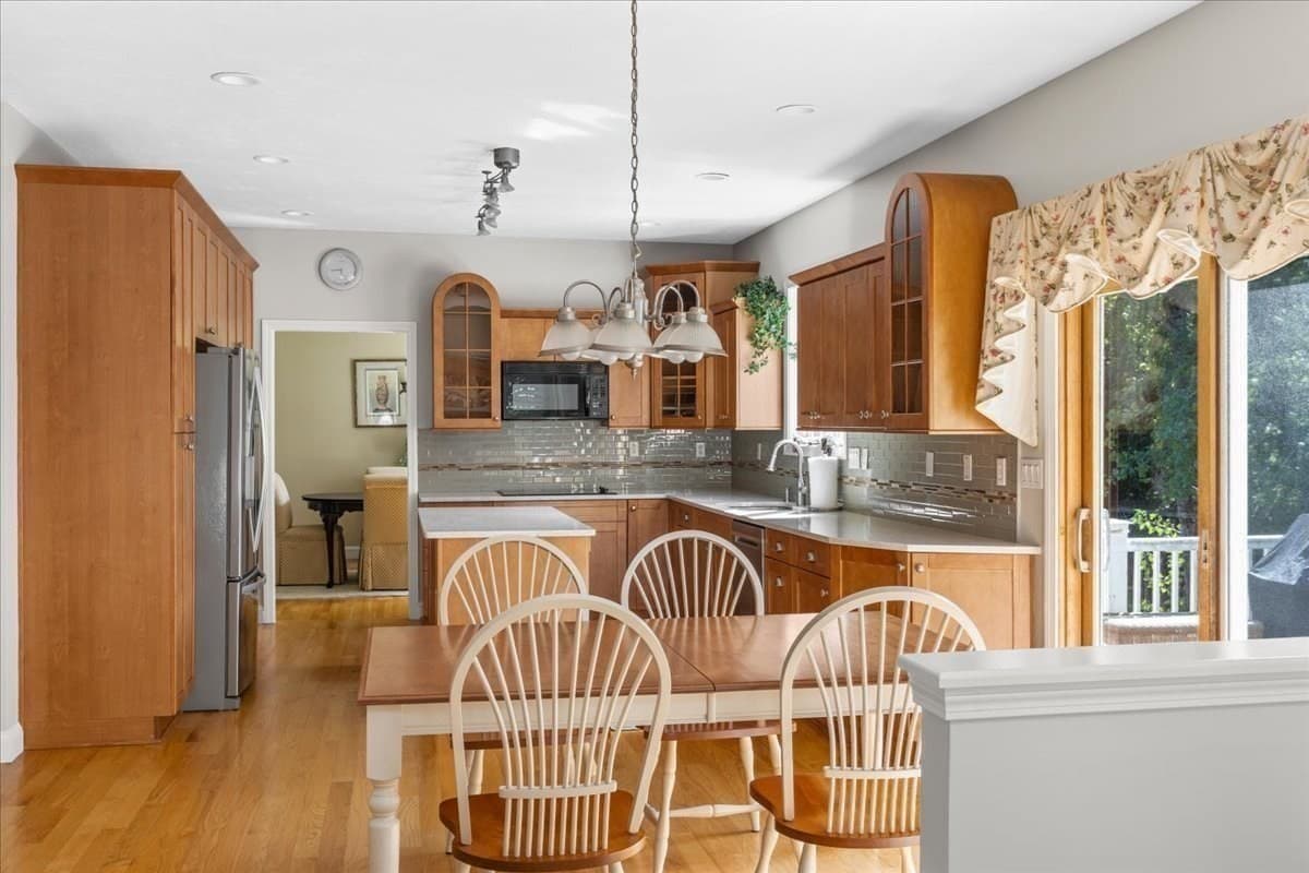 Single Family Residence at 100 Eagle Rock Rd, Stoughton MA 02072, Stoughton, photo 11 of 42