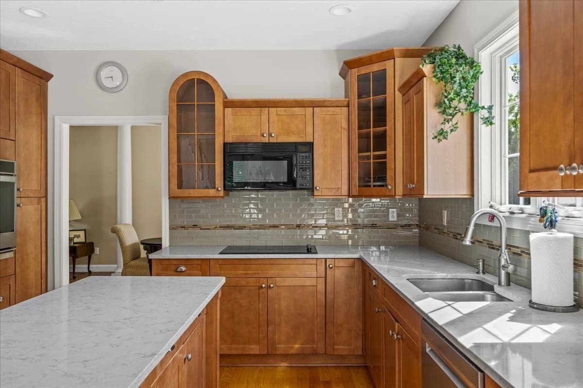 Single Family Residence at 100 Eagle Rock Rd, Stoughton MA 02072, Stoughton, photo 8 of 42