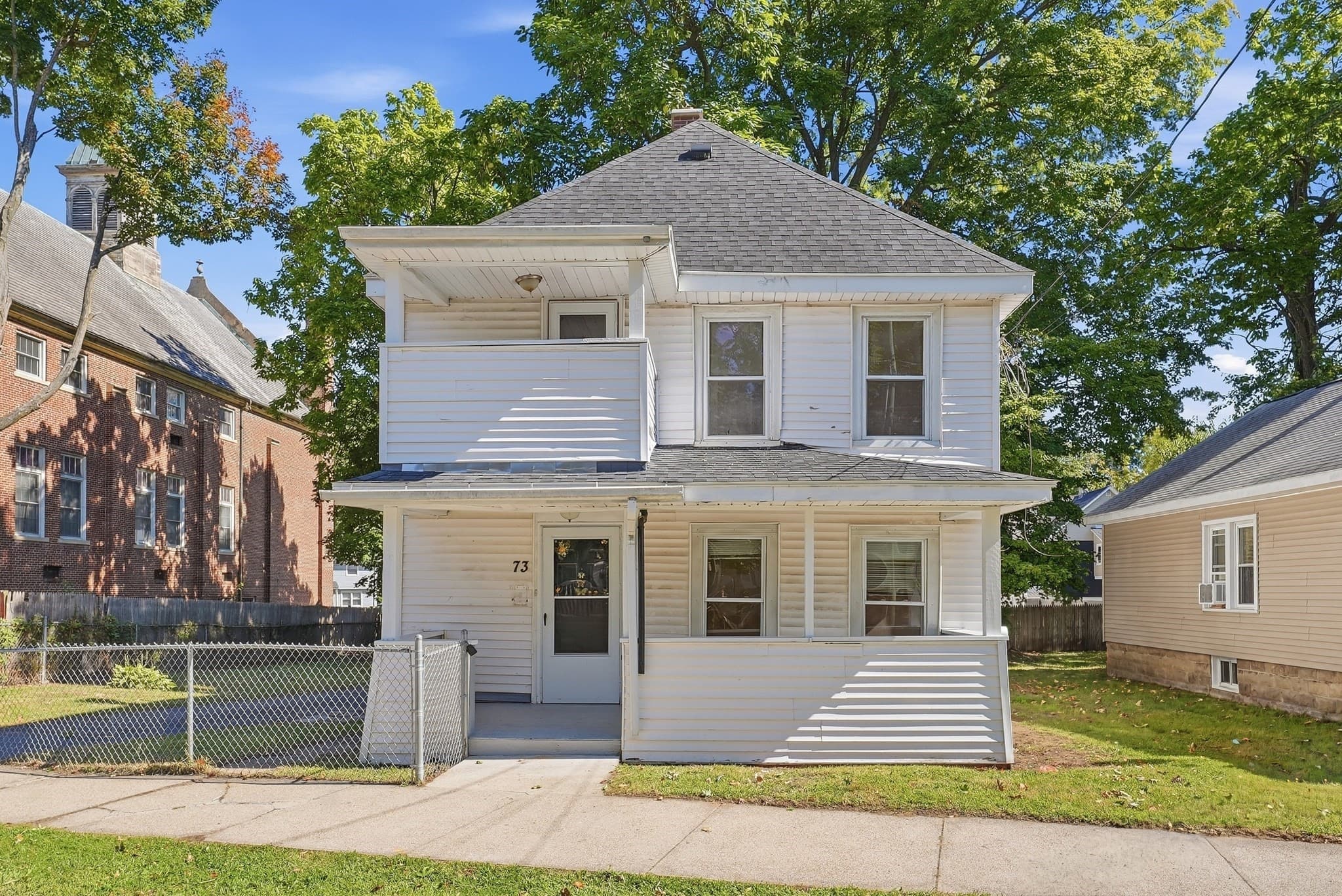 73 Jasper St, Springfield MA 01109