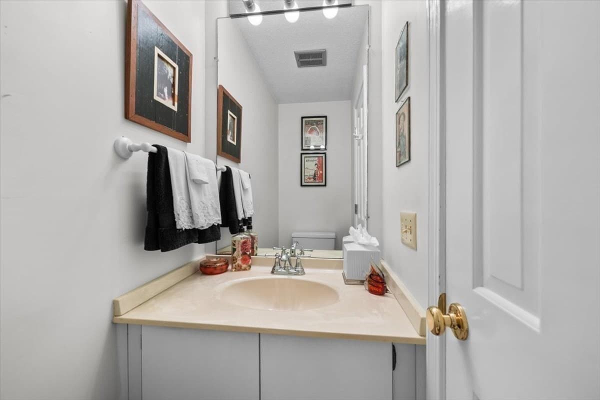 Condominium at 190 Bayfront Way # 190, Falmouth MA 02536, Falmouth, photo 9 of 37