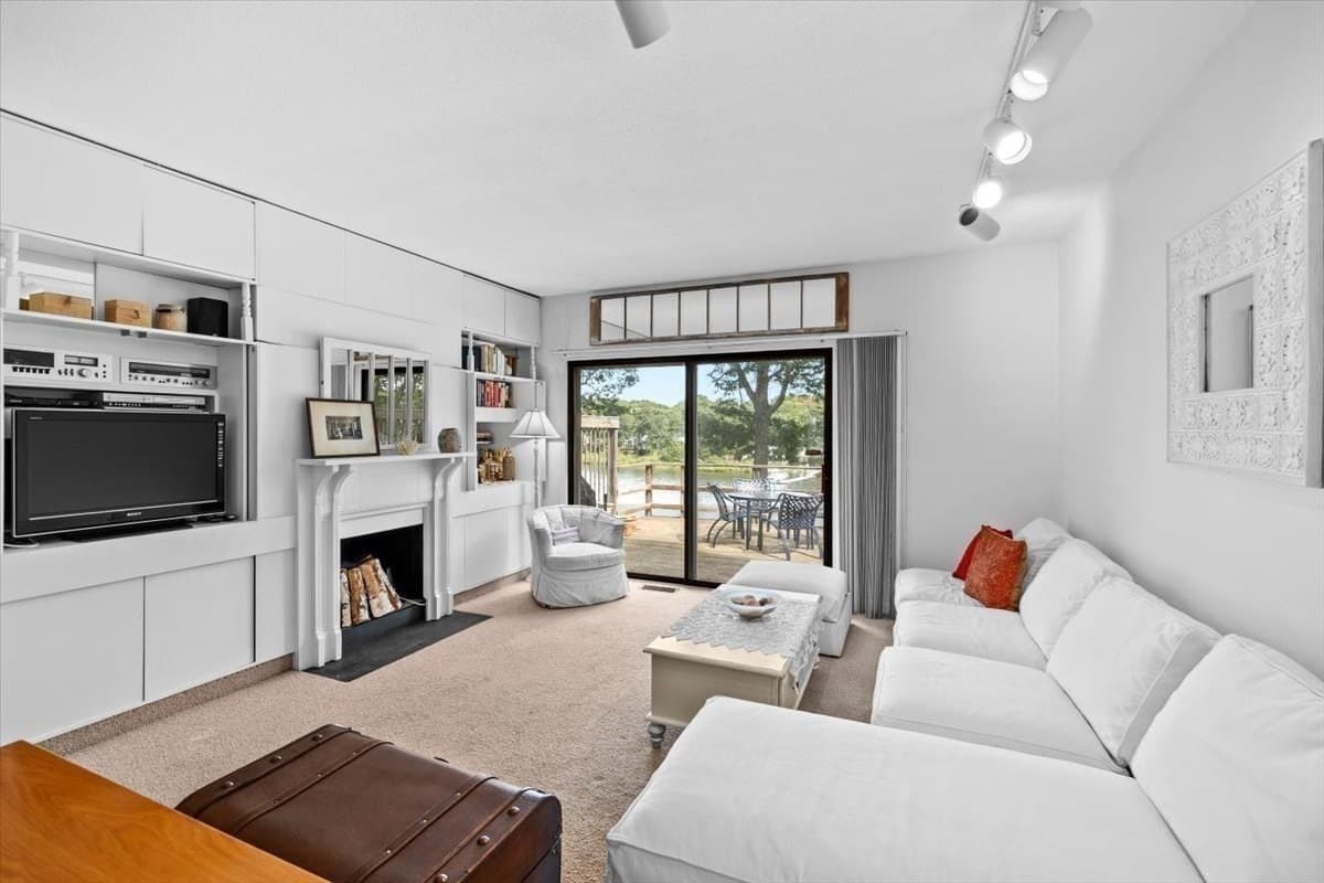 Condominium at 190 Bayfront Way # 190, Falmouth MA 02536, Falmouth, photo 15 of 37
