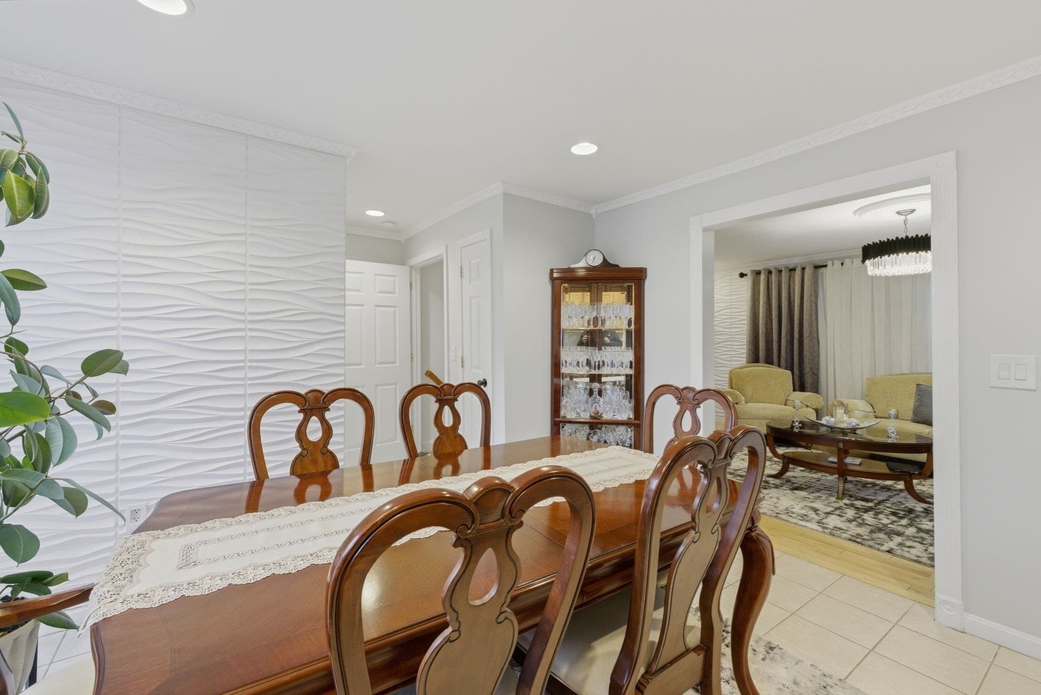Condominium at 124 Locust St # 124, Haverhill MA 01830, Haverhill, photo 6 of 39