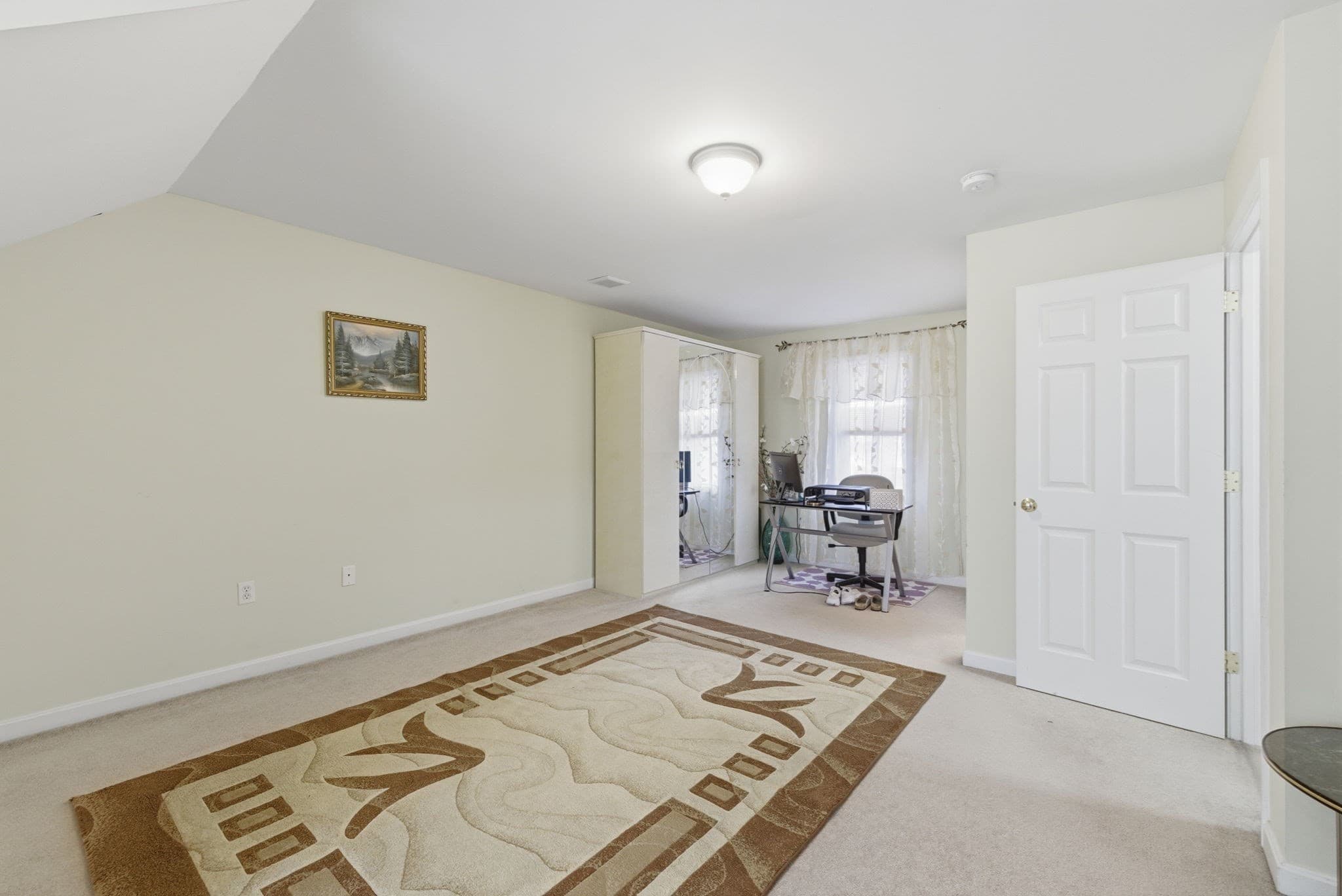 Condominium at 124 Locust St # 124, Haverhill MA 01830, Haverhill, photo 26 of 39