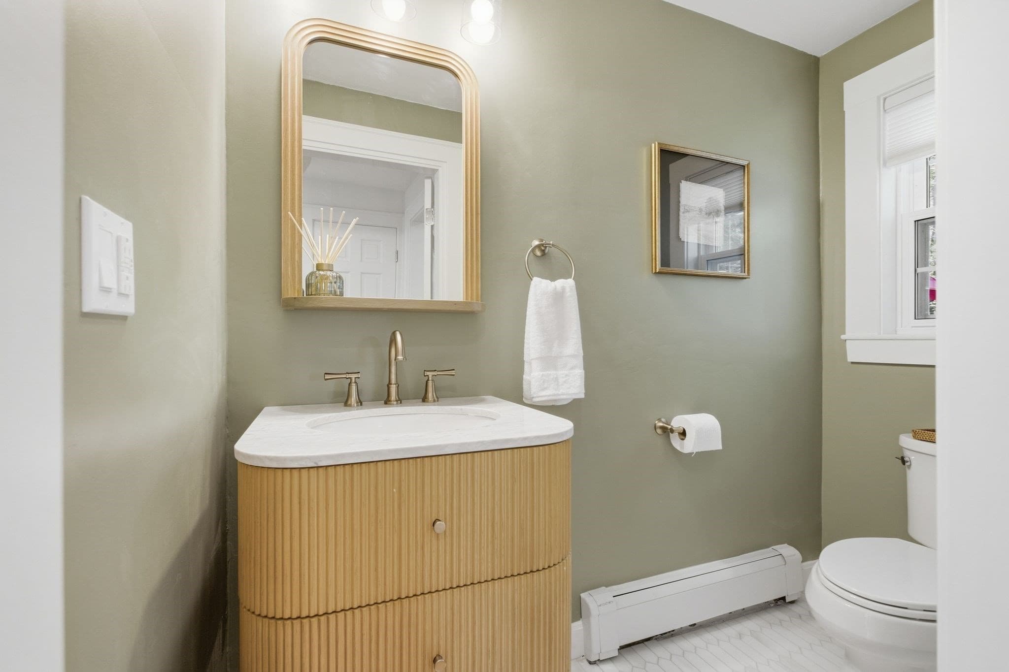 Single Family Residence at 38 Fairmount Road, Reading MA 01867, Reading, photo 24 of 35