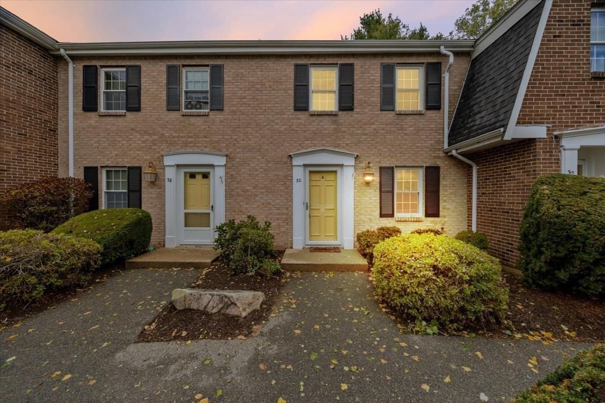 Condominium at 30 Patricia Drive # 30, Stoughton MA 02072, Stoughton, photo 2 of 32
