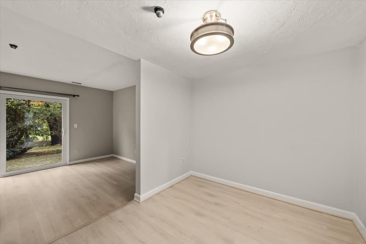 Condominium at 30 Patricia Drive # 30, Stoughton MA 02072, Stoughton, photo 11 of 32