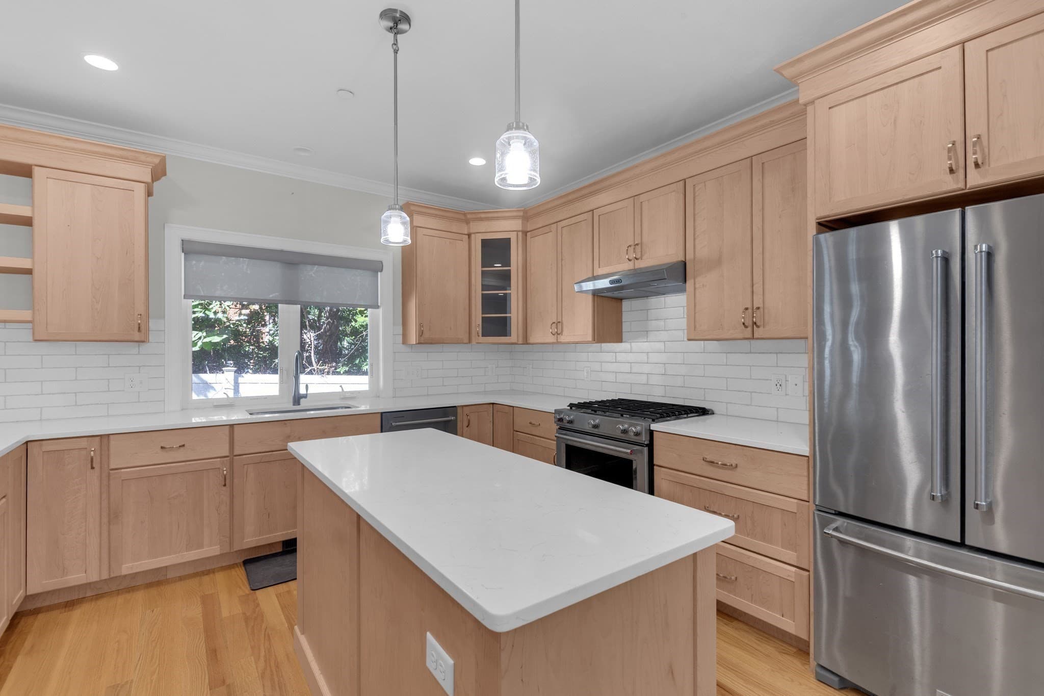 Condominium at 433 Neponset Street # B, Norwood MA 02062, Norwood, photo 6 of 42