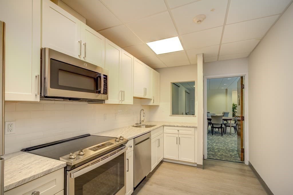 Condominium at 210 Nahanton St # 422, Newton MA 02459, Newton, photo 5 of 16