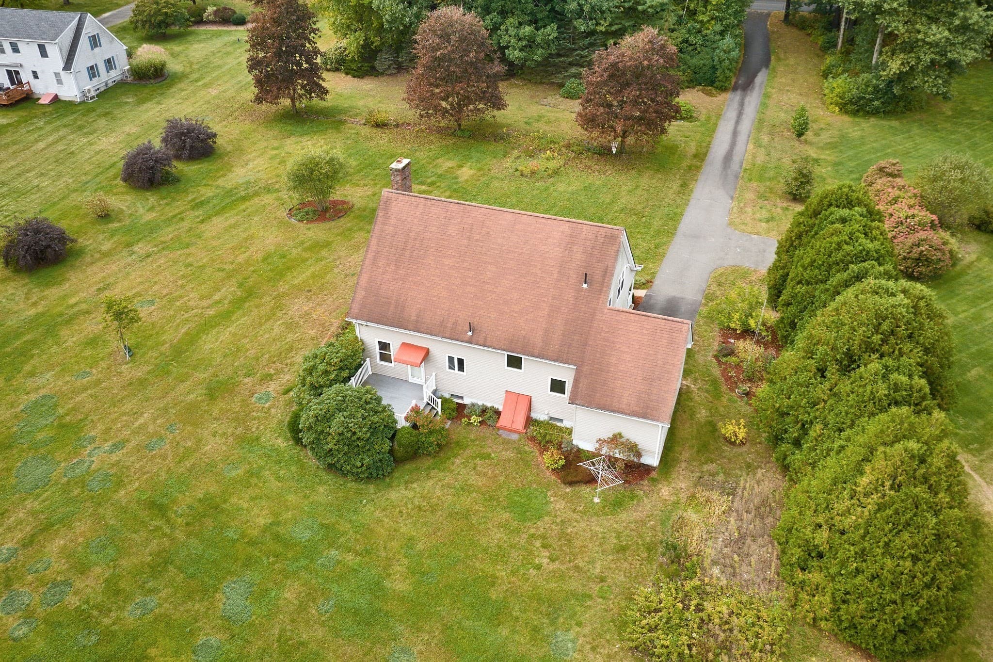 Single Family Residence at 35 Cook Rd, Southampton MA 01073, Southampton, photo 2 of 36