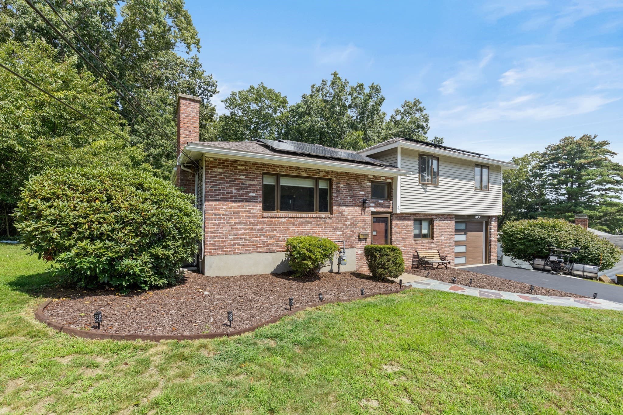 Single Family Residence at 27 Lyman Rd, Framingham MA 01701, Framingham, photo 2 of 28
