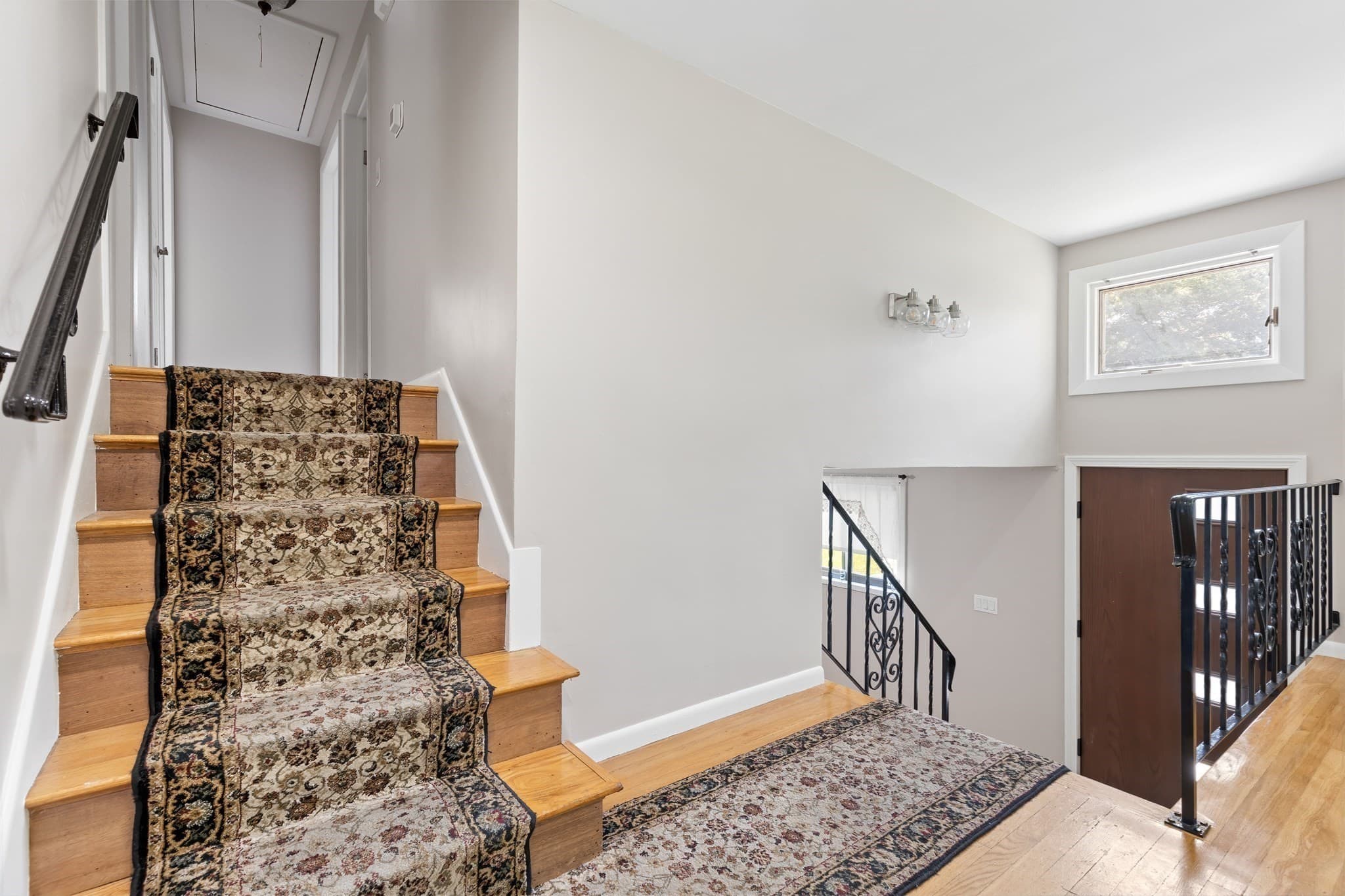 Single Family Residence at 27 Lyman Rd, Framingham MA 01701, Framingham, photo 6 of 28