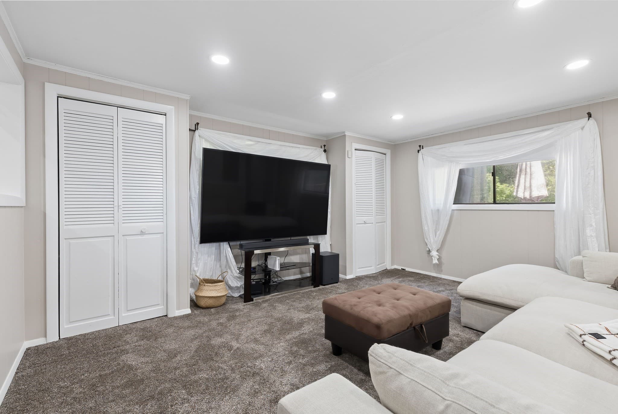 Single Family Residence at 27 Lyman Rd, Framingham MA 01701, Framingham, photo 12 of 28