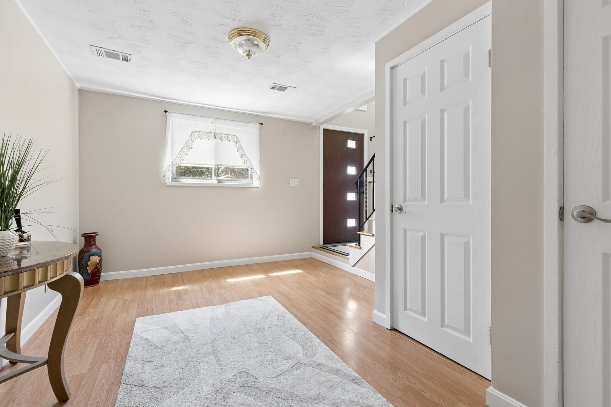 Single Family Residence at 27 Lyman Rd, Framingham MA 01701, Framingham, photo 22 of 28