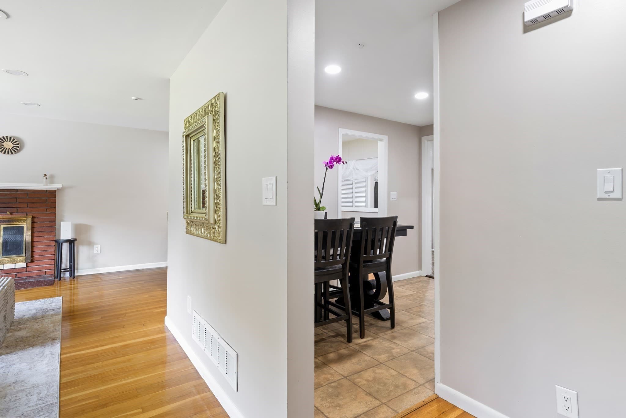 Single Family Residence at 27 Lyman Rd, Framingham MA 01701, Framingham, photo 7 of 28