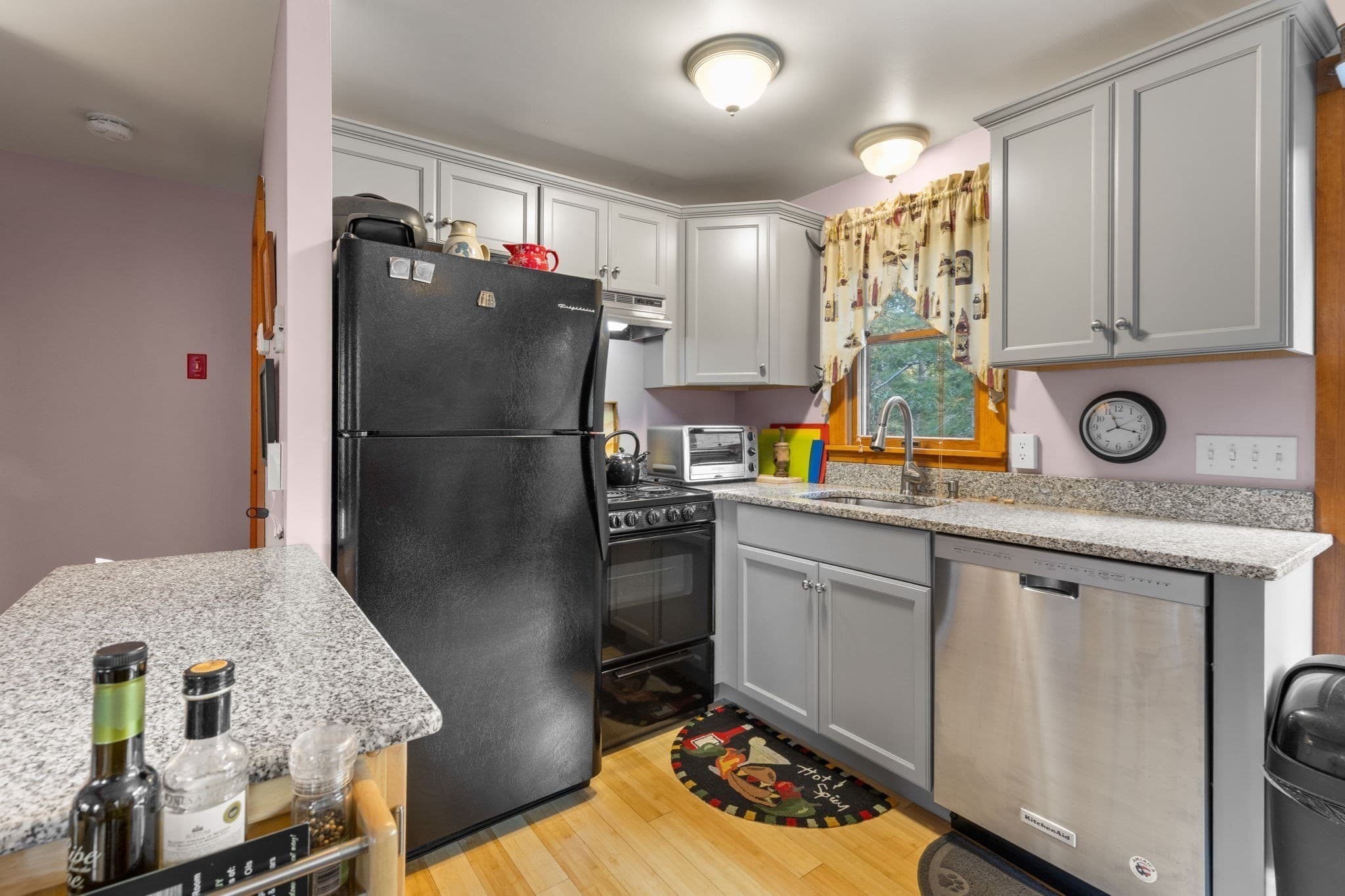 Condominium at 10 Seashore Park Dr # M, Provincetown MA 02657, Provincetown, photo 12 of 36