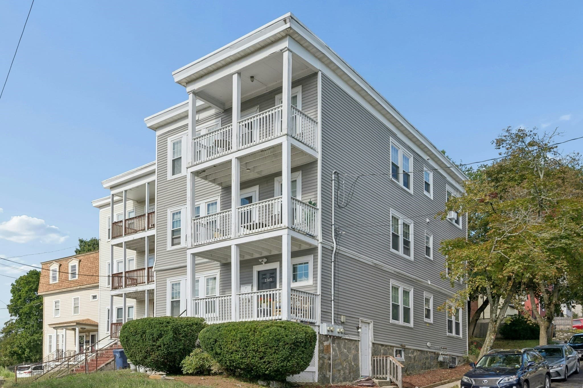 1565 River St # 1, Boston MA 02136