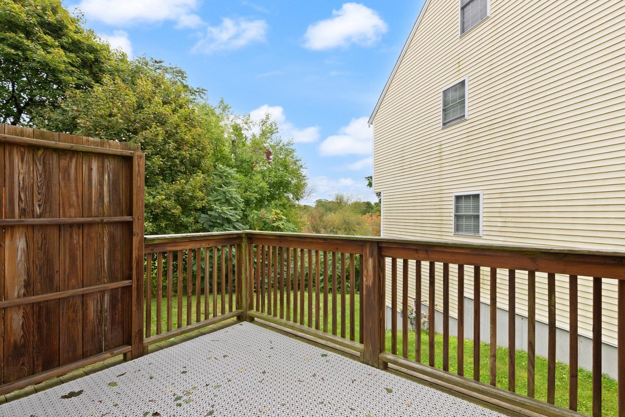 Condominium at 129 Scott St # 4, Attleboro MA 02703, Attleboro, photo 29 of 33