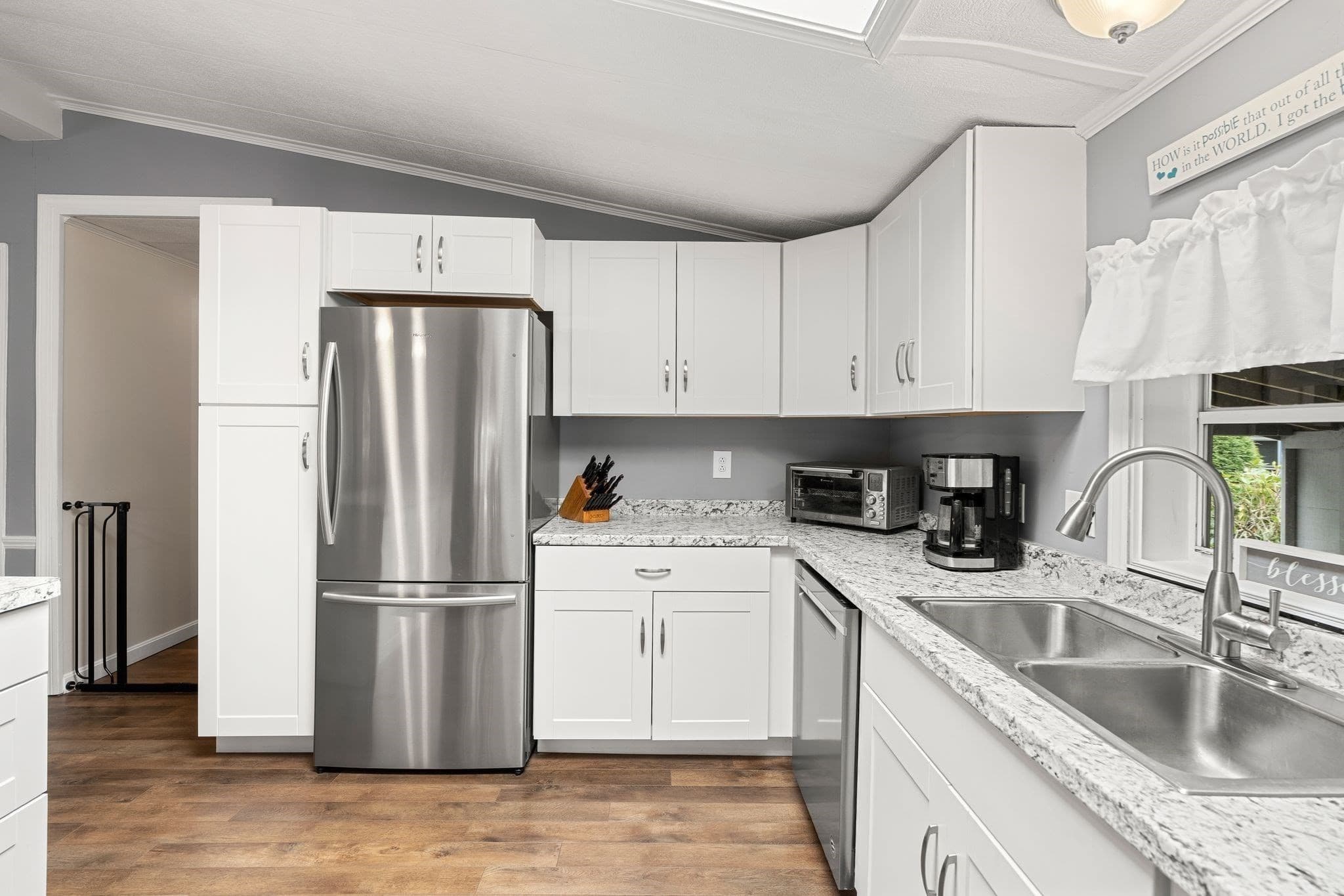 Mobile Home at 38 Victorian Way, West Bridgewater MA 02379, West Bridgewater, photo 5 of 36