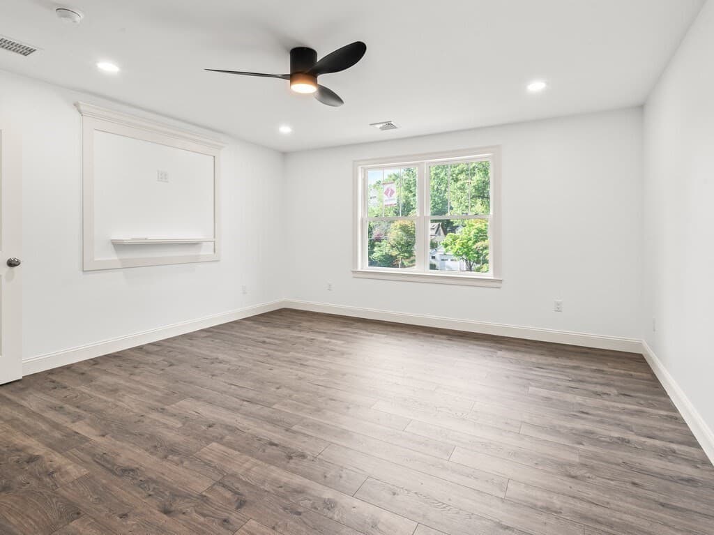 Single Family Residence at 132 Barrington Rd, Longmeadow MA 01106, Longmeadow, photo 14 of 35