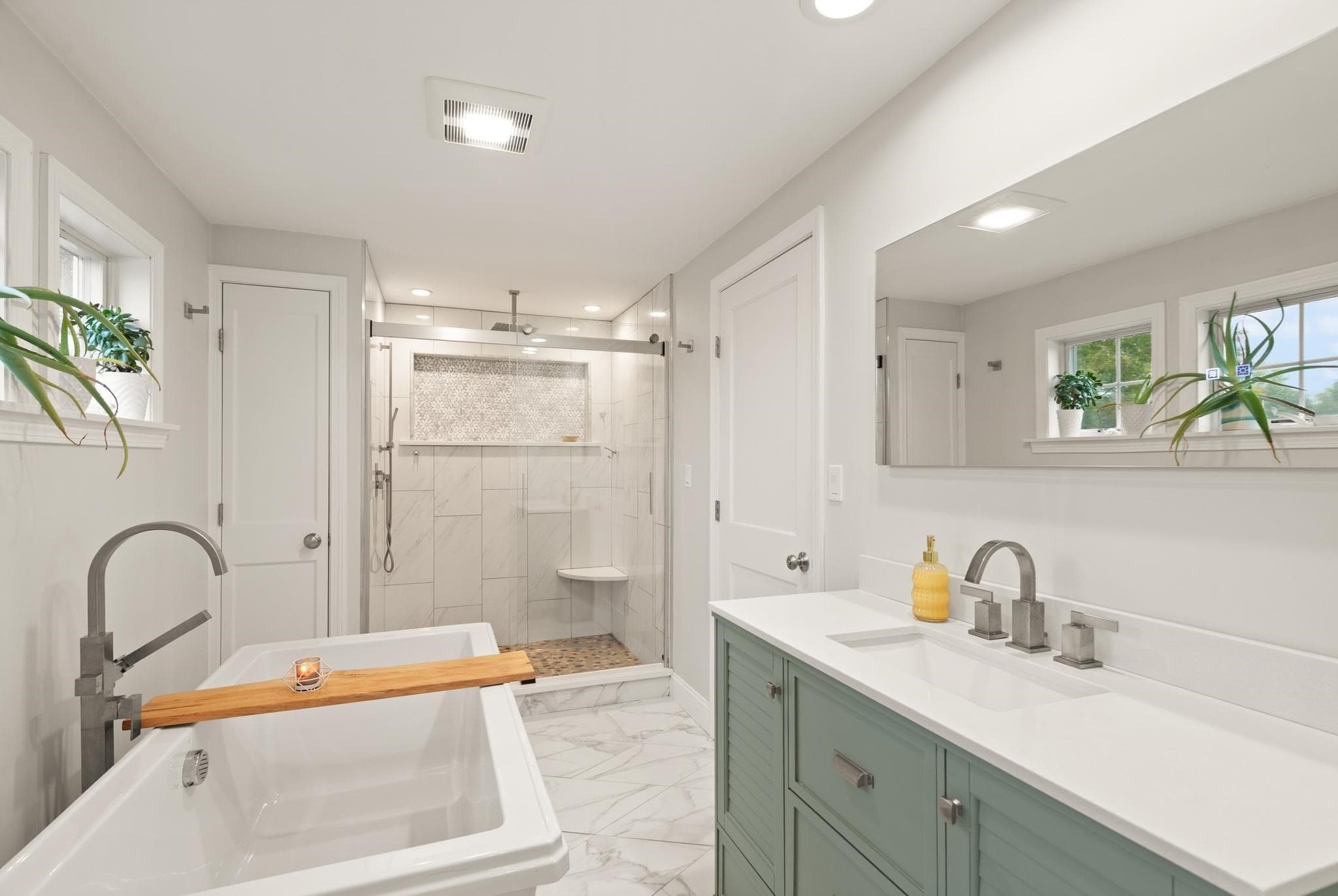 Single Family Residence at 13 Rainbow Cir, Peabody MA 01960, Peabody, photo 17 of 32