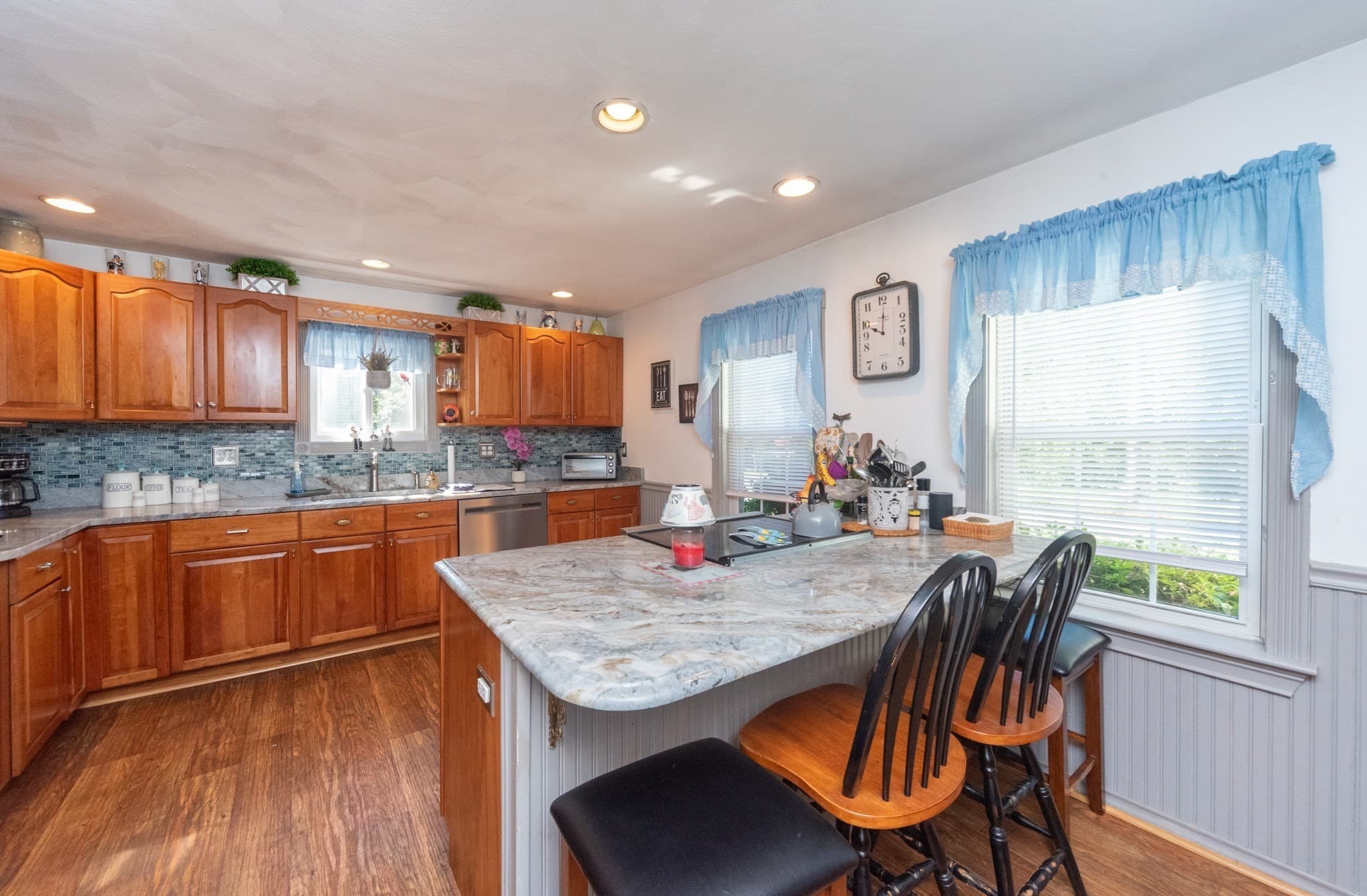 Single Family Residence at 71 School St, Northborough MA 01532, Northborough, photo 4 of 25