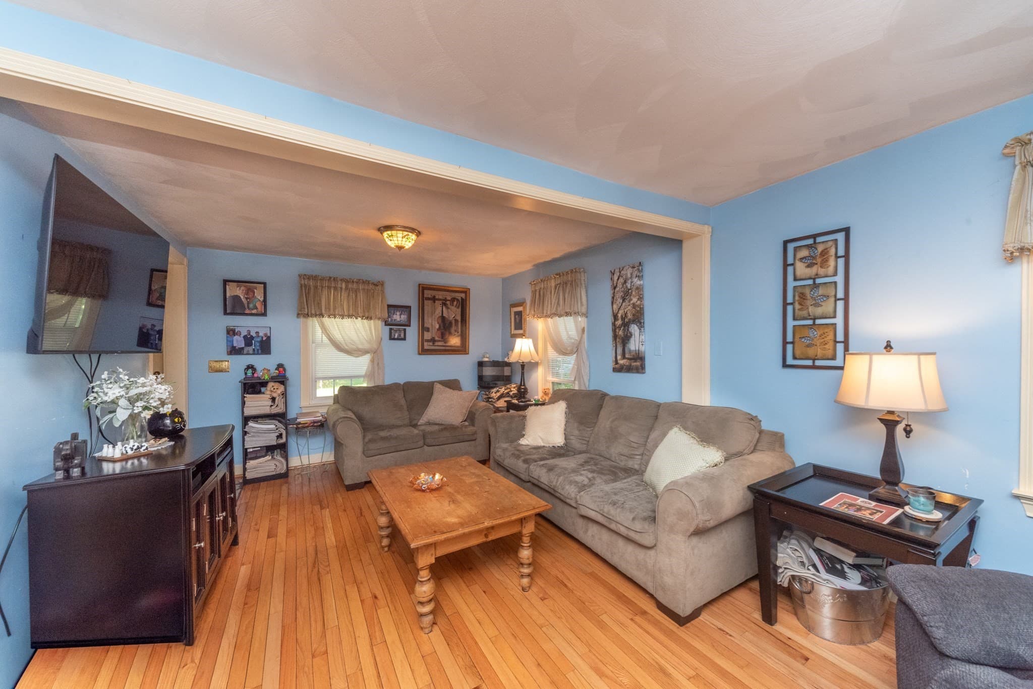 Single Family Residence at 71 School St, Northborough MA 01532, Northborough, photo 8 of 25