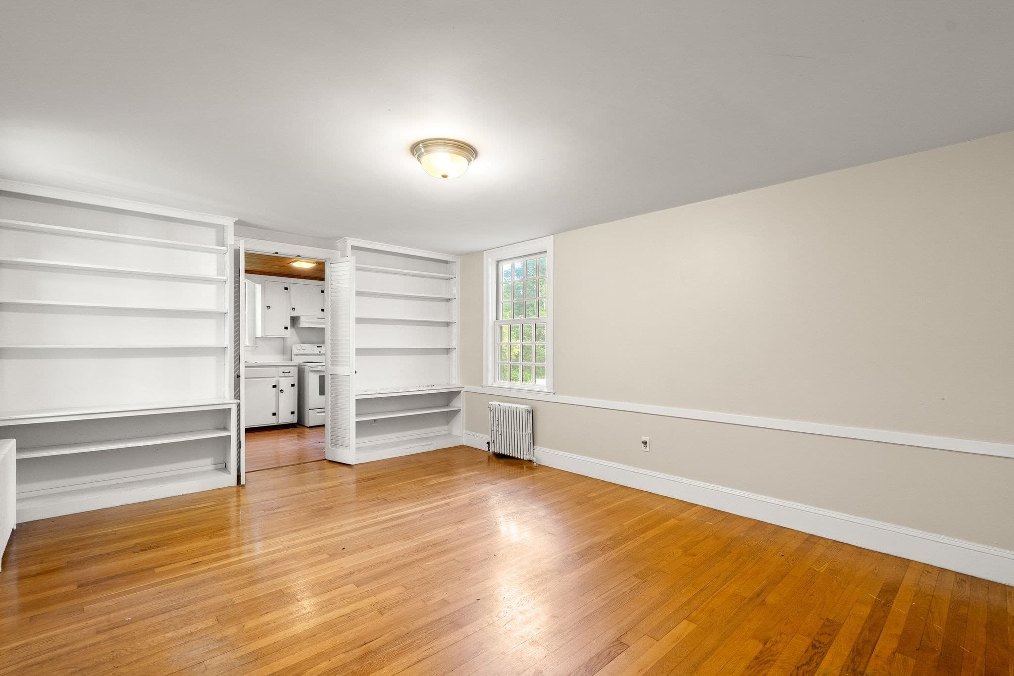 Single Family Residence at 13 Whitcomb Ave, Hingham MA 02043, Hingham, photo 17 of 33
