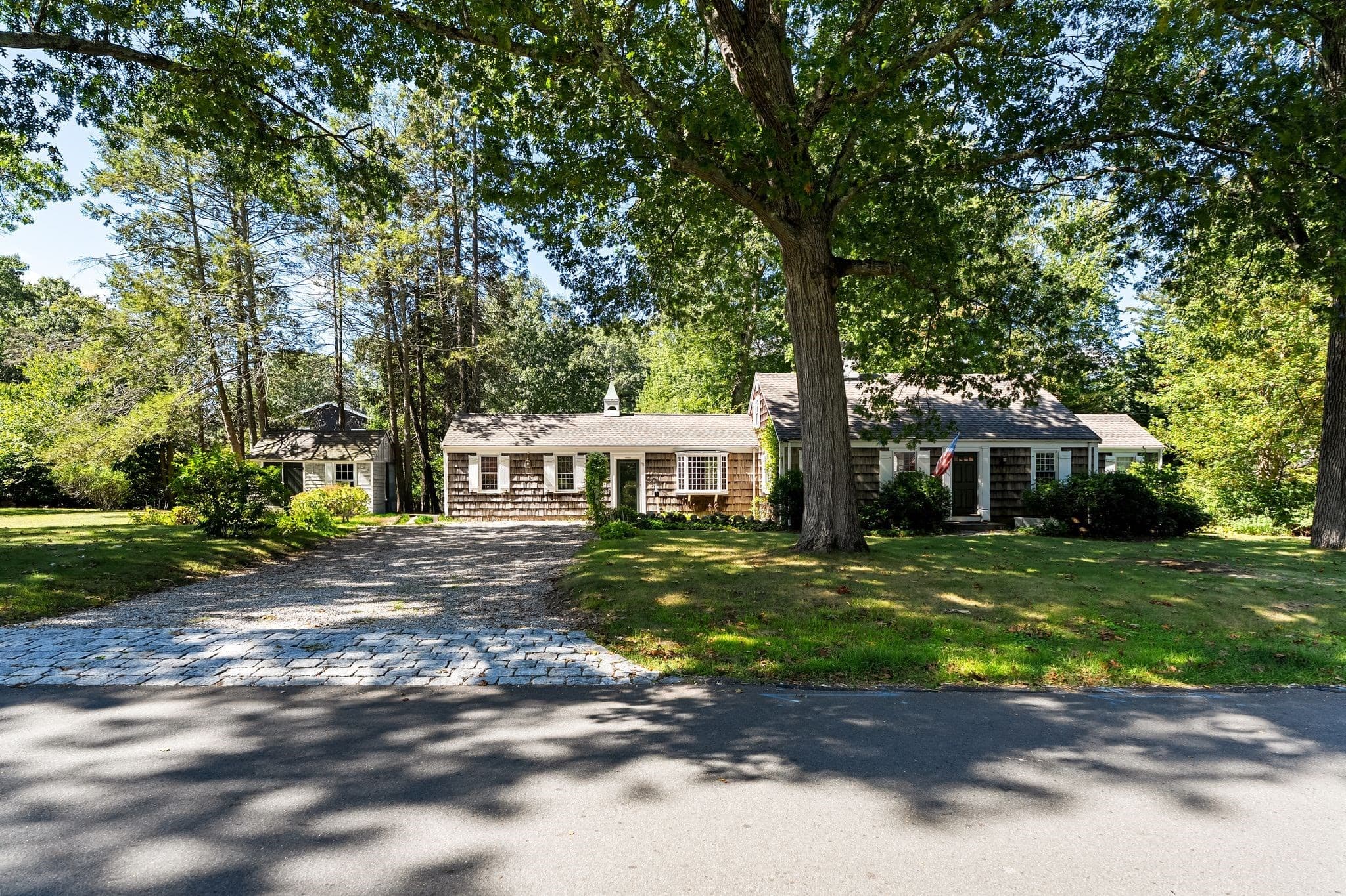 Single Family Residence at 13 Whitcomb Ave, Hingham MA 02043, Hingham, photo 3 of 33