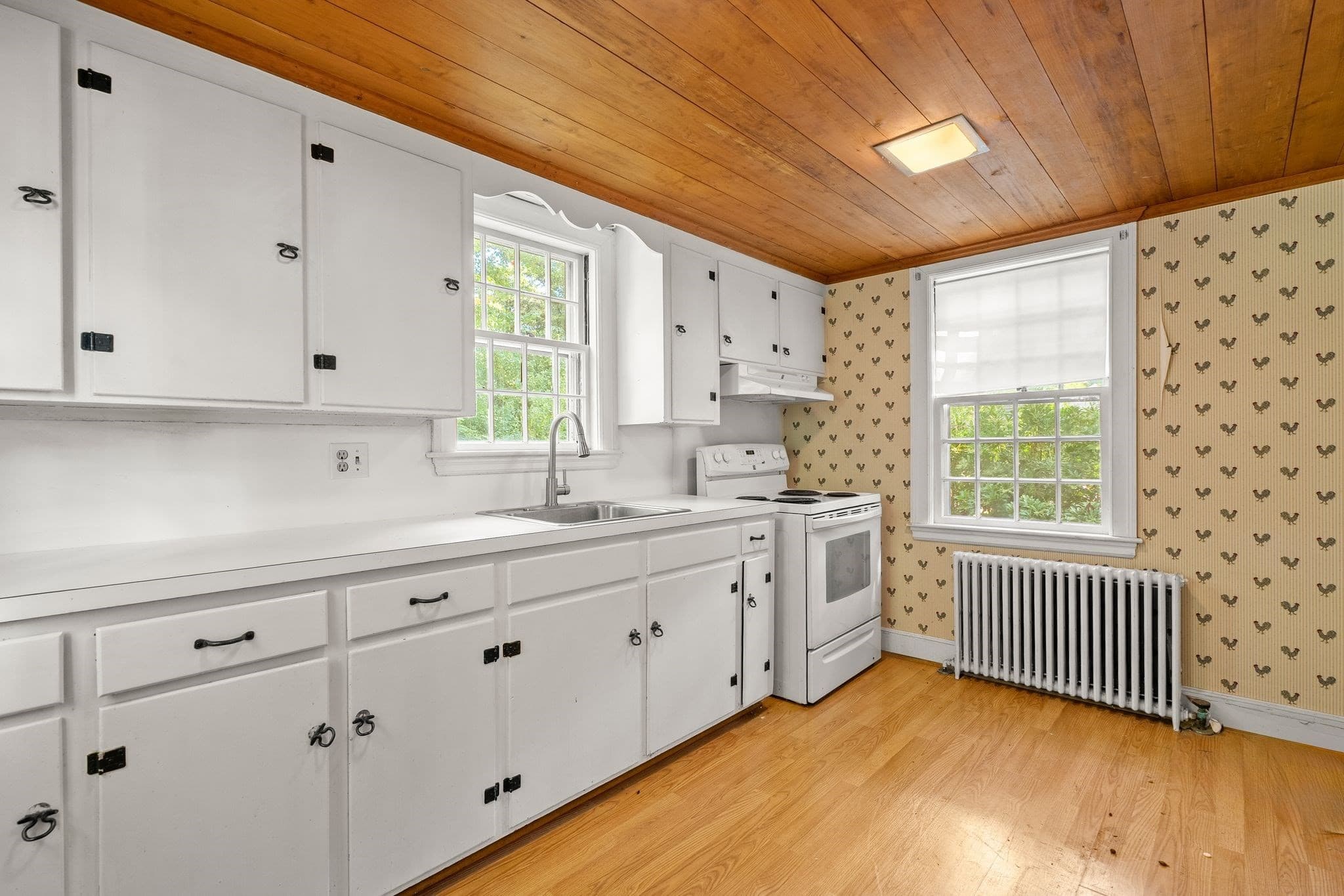 Single Family Residence at 13 Whitcomb Ave, Hingham MA 02043, Hingham, photo 20 of 33