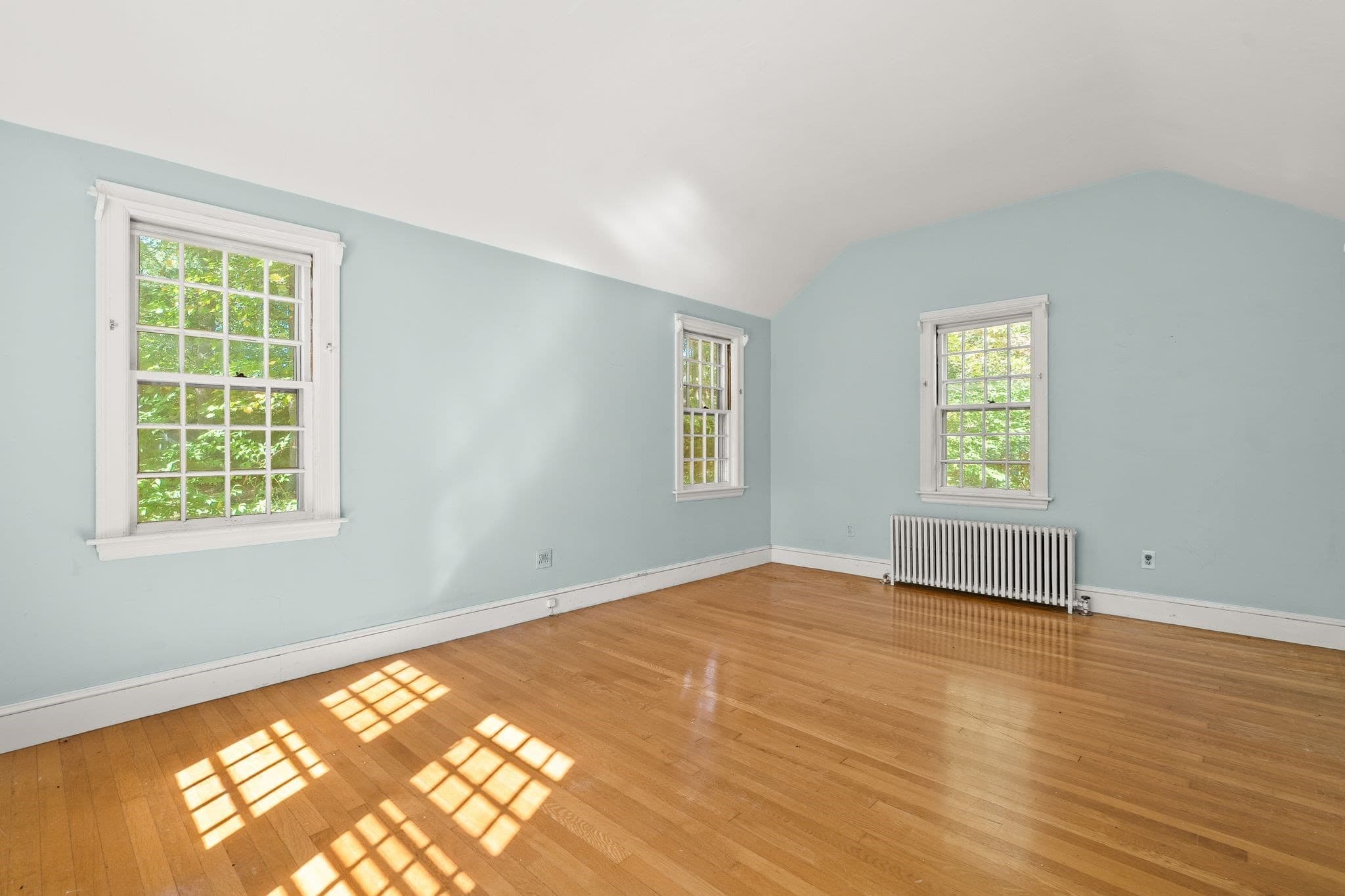 Single Family Residence at 13 Whitcomb Ave, Hingham MA 02043, Hingham, photo 14 of 33