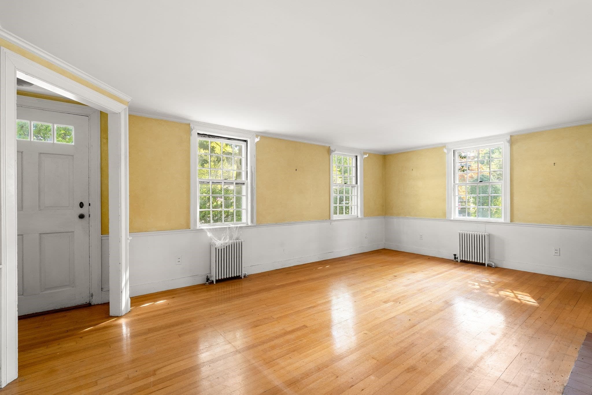 Single Family Residence at 13 Whitcomb Ave, Hingham MA 02043, Hingham, photo 11 of 33