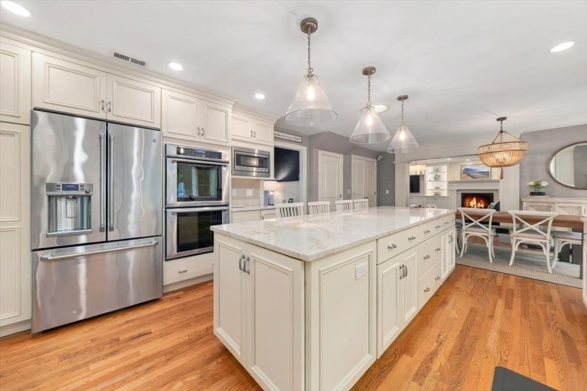 Single Family Residence at 24 Whitcomb Avenue, Hingham MA 02043, Hingham, photo 5 of 22