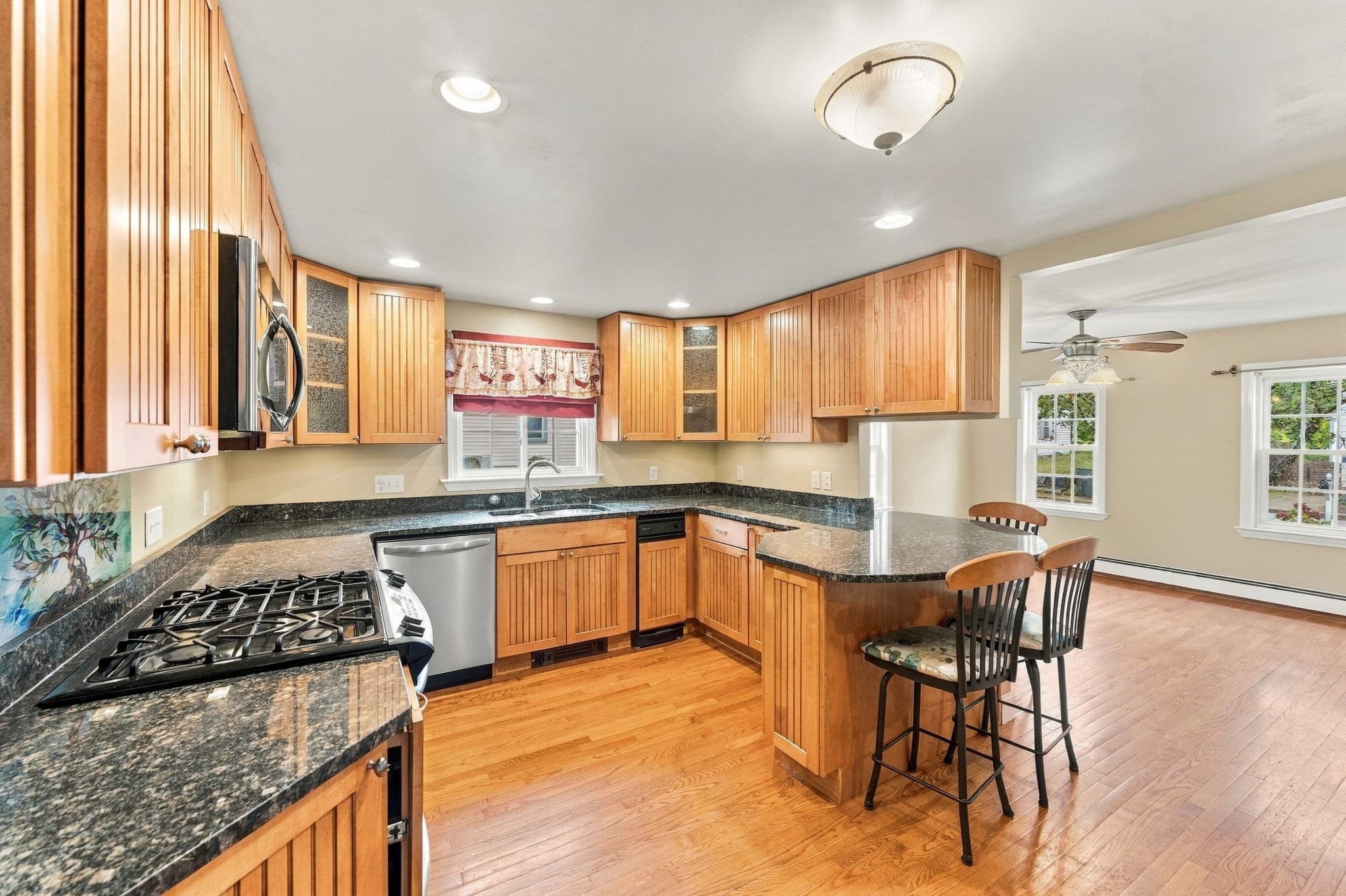 Single Family Residence at 37 Mill St, Burrillville RI 02858, Burrillville, photo 3 of 20